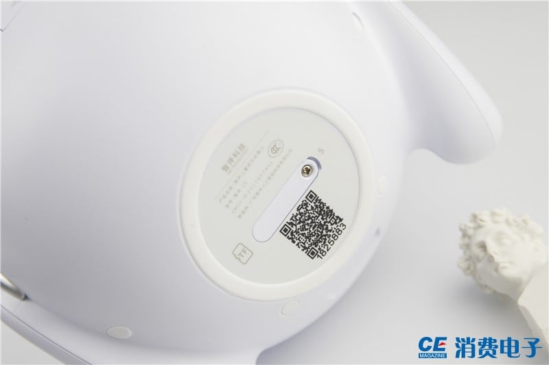 带娃届的长江7号智伴机器人1s微信版评测