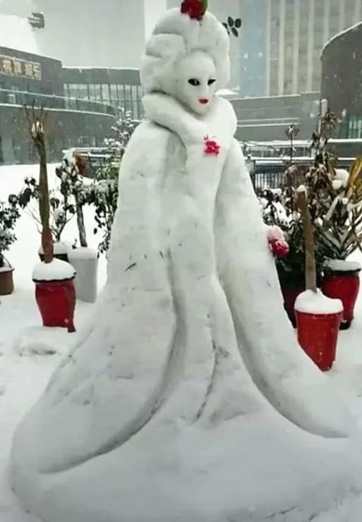 猪八戒雪人图片图片