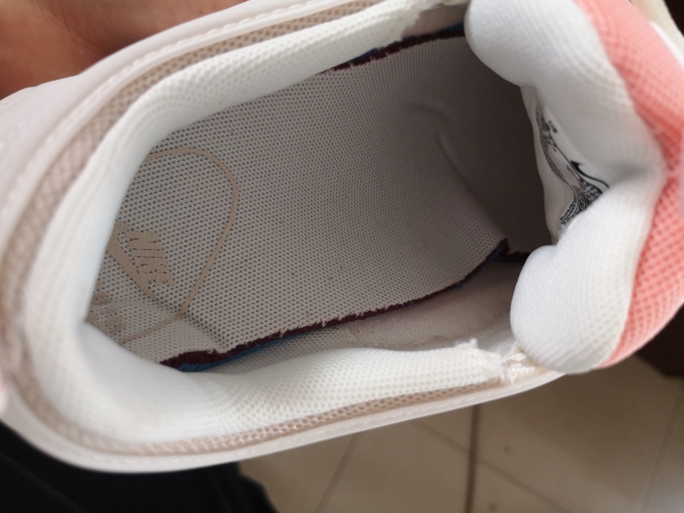 毒鞋垫严重变形无检验员编号