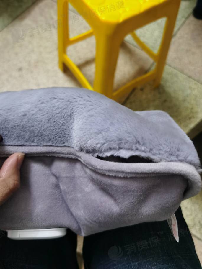 1月7日在天猫志高小舒心专卖店购买志高电热水袋充电暖宝宝女防爆毛绒