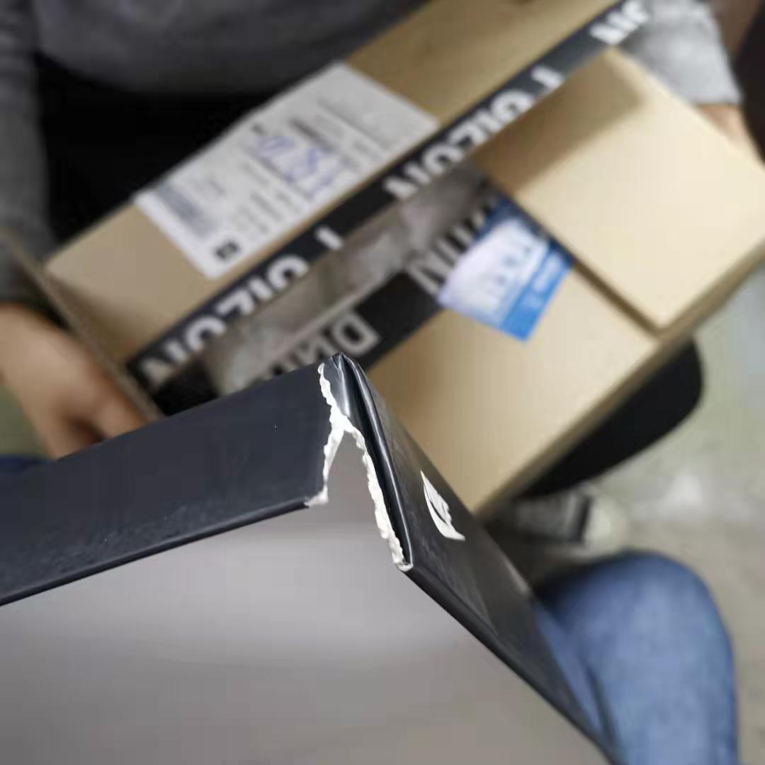 宋先生/女士2020-01-12 16:39:51得物投诉编号:t