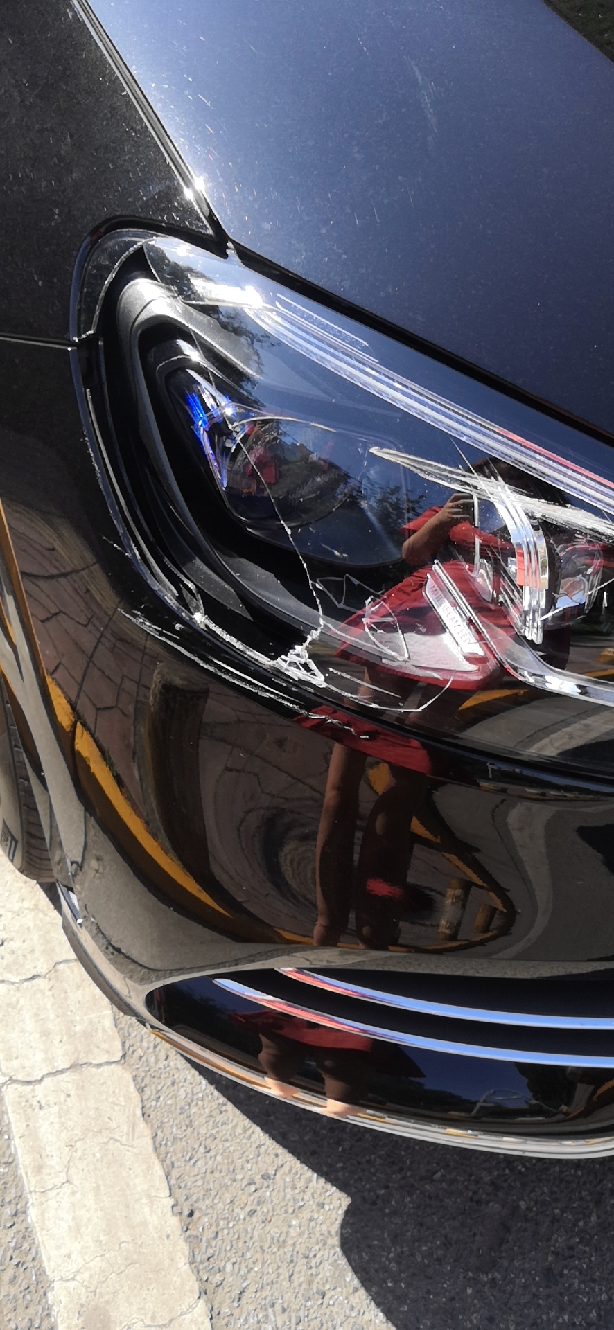 投诉奔驰gls450售后更换车前灯