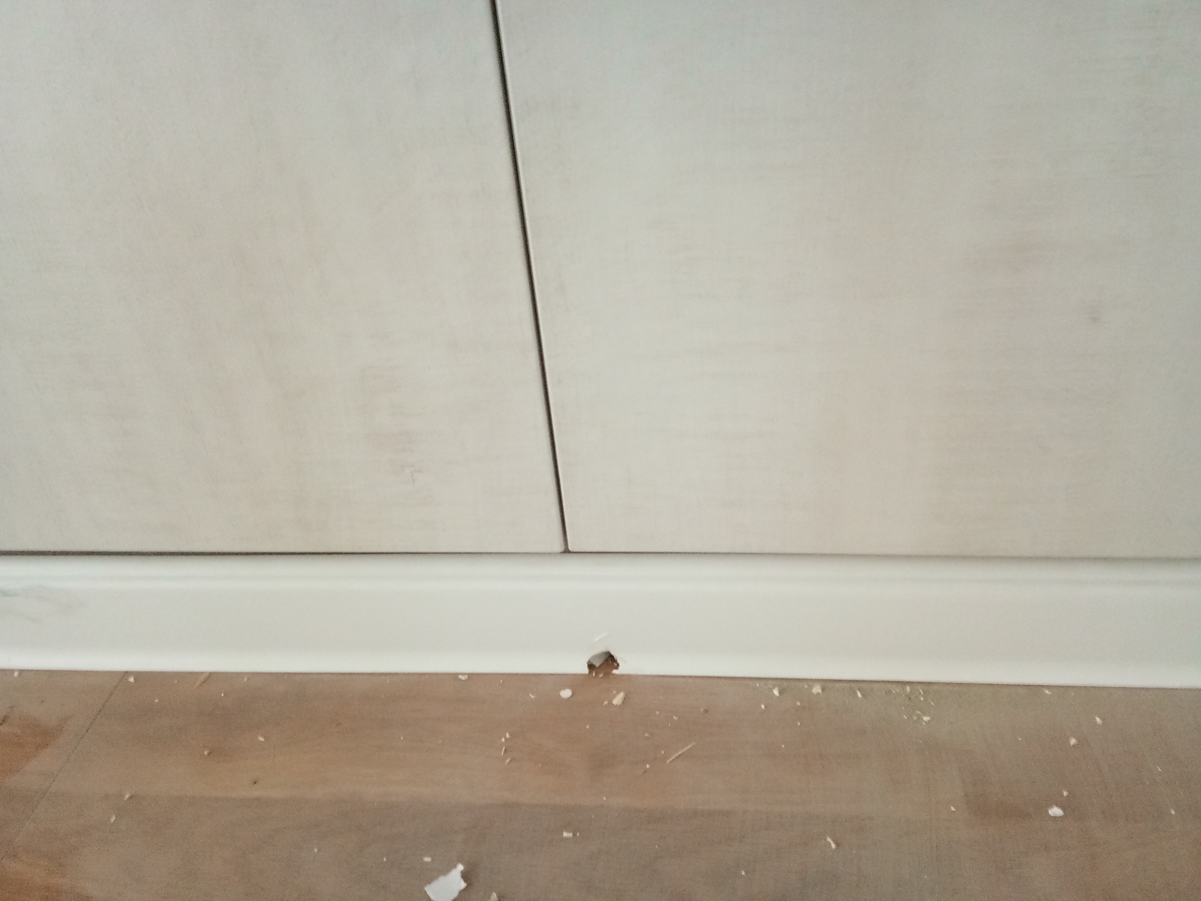 优家购装修质量不达标强迫业主竣工验收单签字